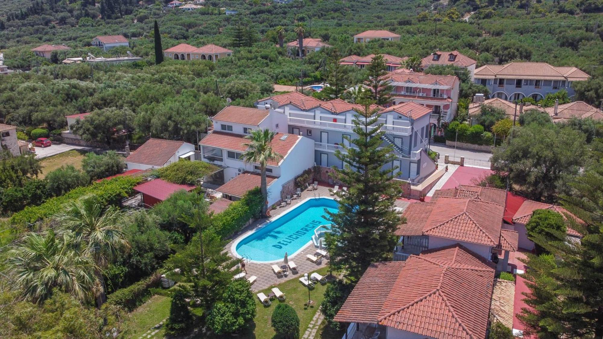 Markella Holiday Resort By "Elite" Marathias  Exterior photo
