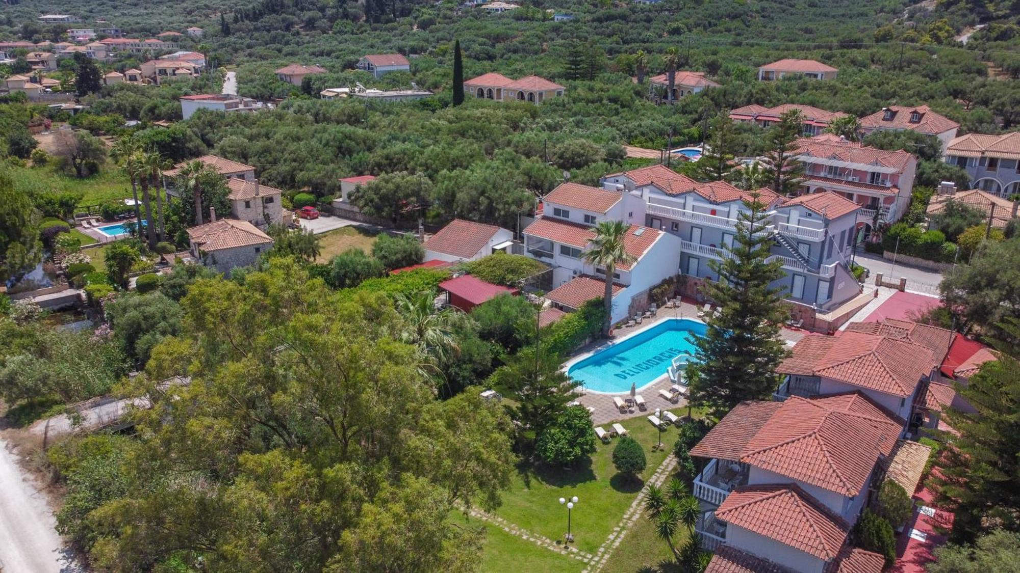 Markella Holiday Resort By "Elite" Marathias  Exterior photo